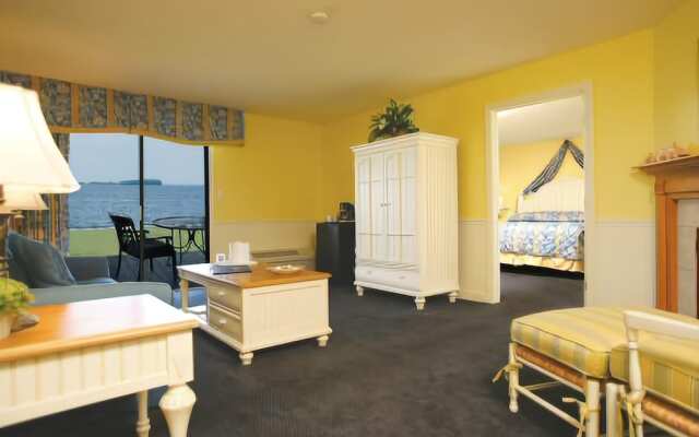 Harbourtowne Resort