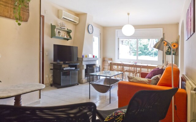 Casa entre mar y montaña