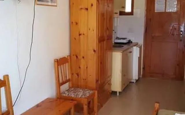 Angelo Apartments