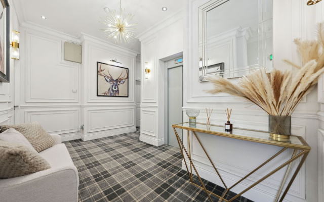 Blythswood Apartment