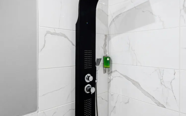 Thisean Modern Suites by Athens Stay