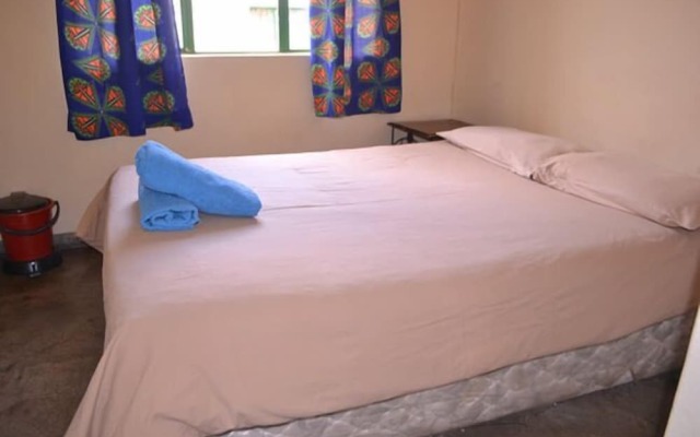 Victoria Falls Budget Hotel