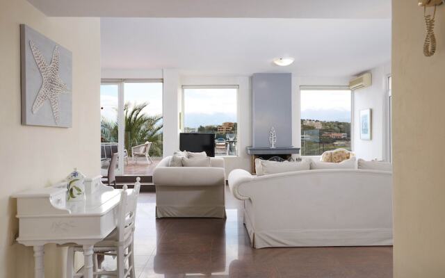 Longobardi Sea Front Villa Chania Greece