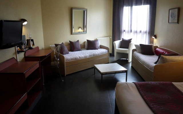 Kyriad Direct Rennes Ouest