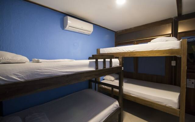 La Brisa Loca Hostel