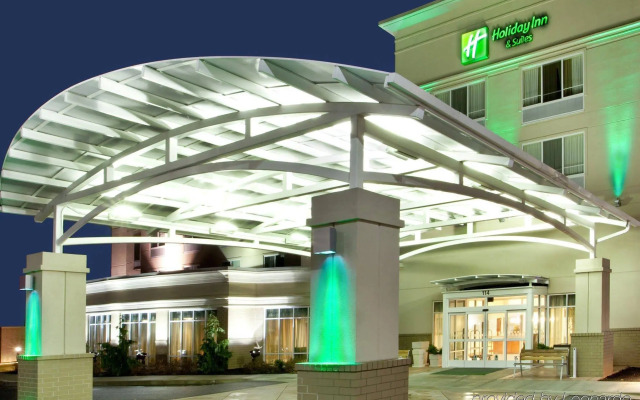 Holiday Inn Hotel & Suites Beckley by IHG