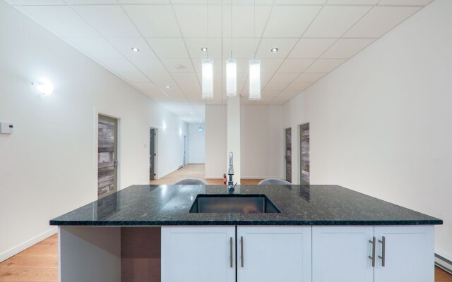 HoMa HomeStay Hotel by Olympic Stadium Montreal (Auberge/Hostel)