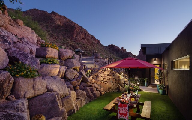 Sanctuary Camelback Mountain Resort and Spa