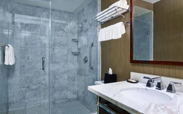 Sheraton Philadelphia University City Hotel