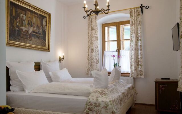 Taschler Haus Boutique