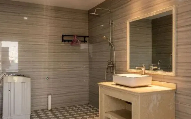Linyi Jinshan Hotel