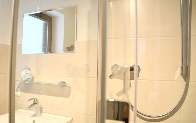 Pension Almhof Baumgarten