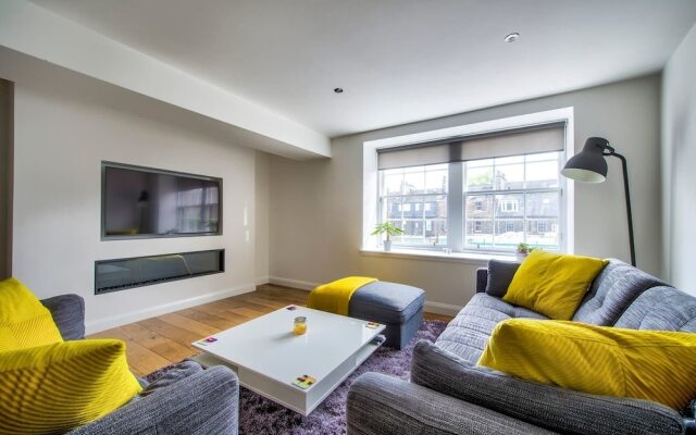 Modern 1BR Home in Vibrant Leith Area