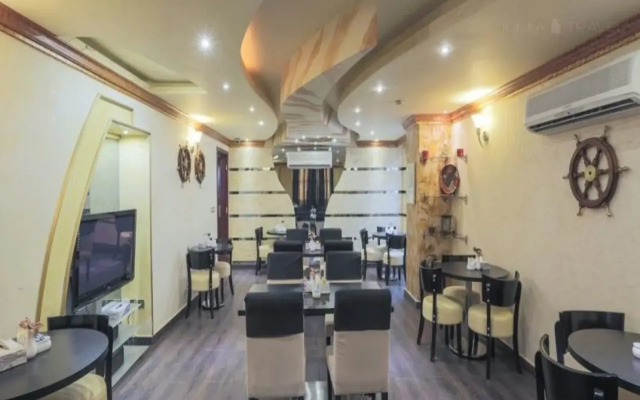 Kanon Hotel Suites