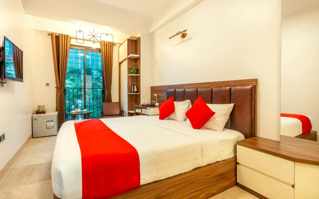 Westlake Tay Ho Hotel