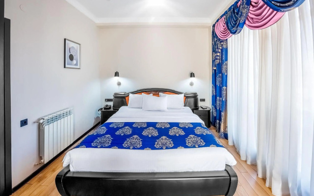 Cron Palace Tbilisi Hotel