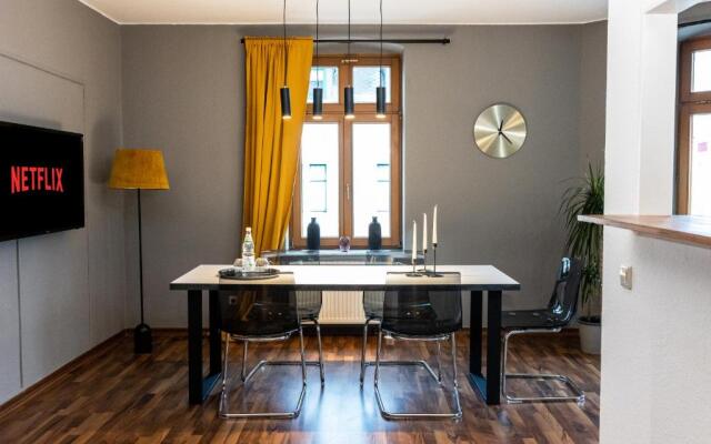 Design Studio - WIFI und NETFLIX