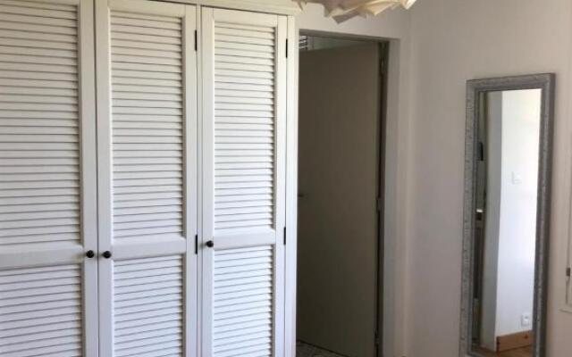 Maison familiale au calme/5 chambres/Grand jardin