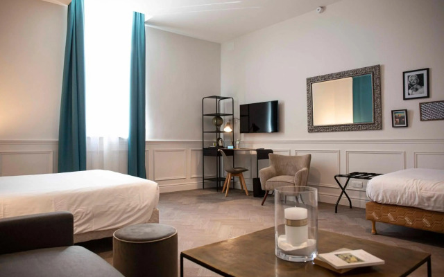 Hotel Royal