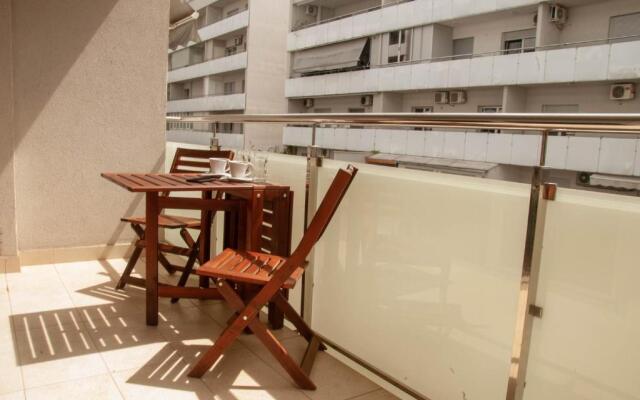 NEW Spacious luxury studio in elite neighborhood