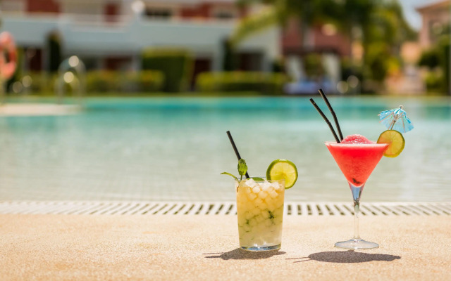 Cortijo del Mar Resort