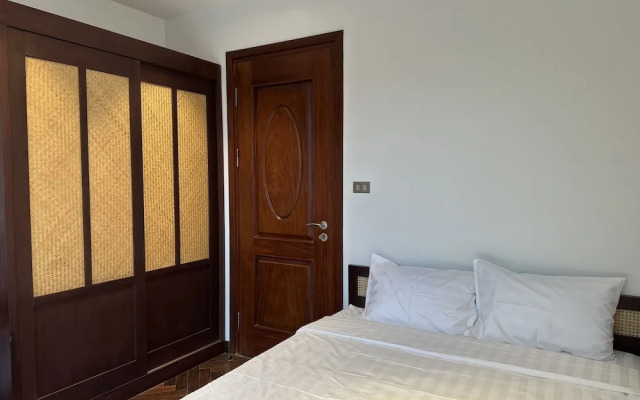 Paradise Pearl West Lake