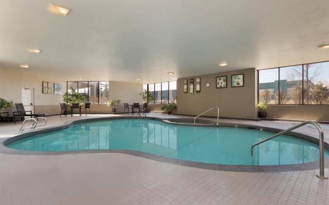 Best Western Premier Calgary Plaza Hotel & Conference Centre