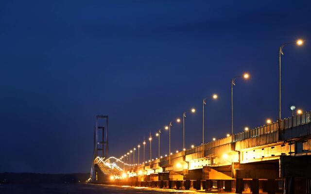 Palm Park Hotel Surabaya