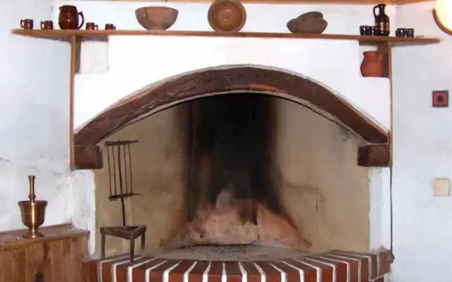 Sisters Trifonovi Guest House