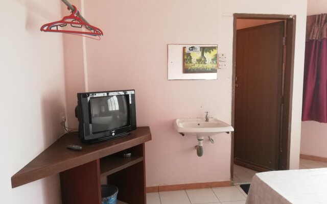 New Budget Inn Hotel