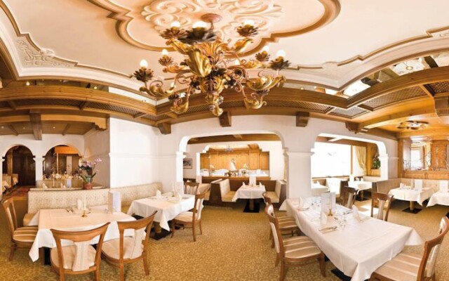 austria Gourmet  Wine Hotel