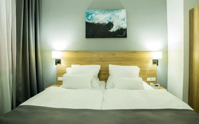 LivInn Hotel