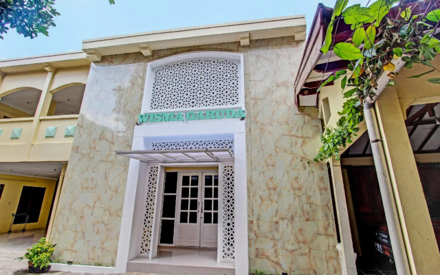 OYO 91603 Wisma Garuda