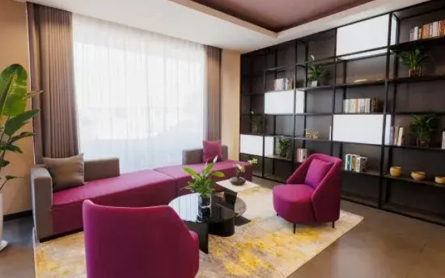 Grace Inn Luozhuang Branch