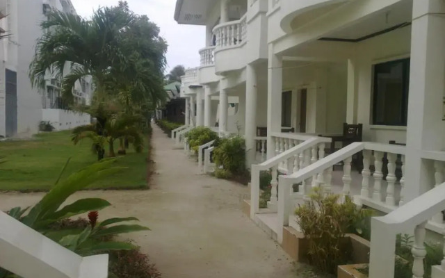 Bans Beach Resort