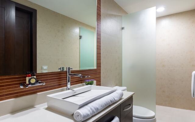 Z Casa Girasol 2 Bedroom Condo by Redawning