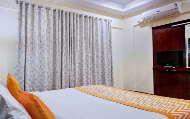 OYO 10437 Hotel Hibiscus INN