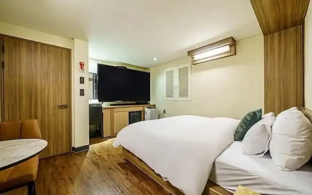 Bulgwang 3S Hotel