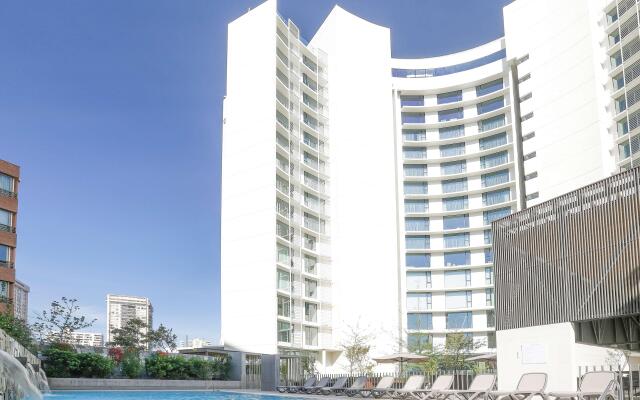 DoubleTree by Hilton Santiago Kennedy