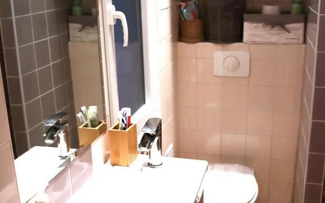 Superbe T3 Terrasse Coeur de Paris Historique