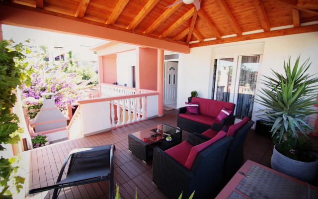 Villa"LONG ISLAND"****Luxury Residence