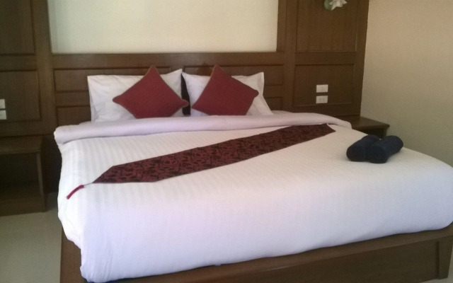 Tamarind Twin Resort