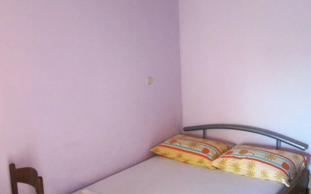 Apartment Roza near Sandy Beach
