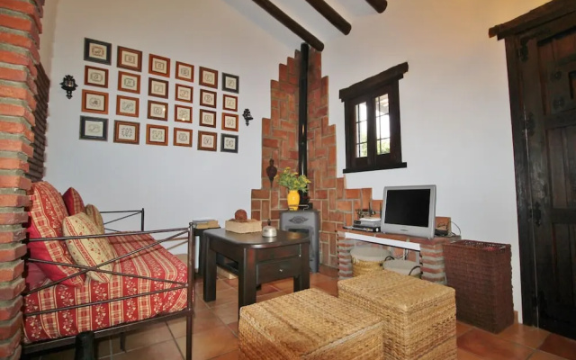 1079 Villa la Alberca