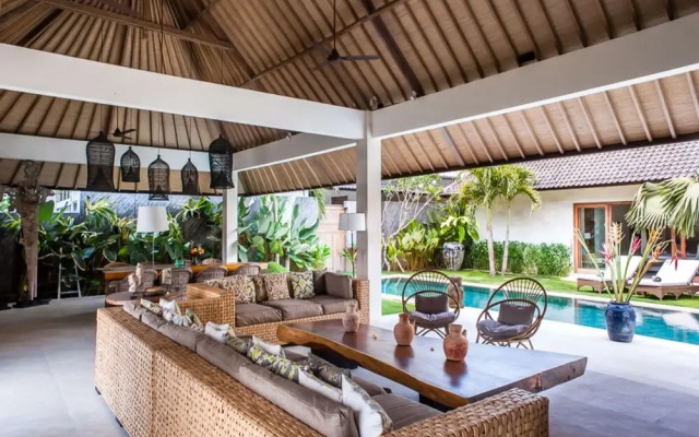 Beautiful Villa With Private Pool, Bali Villa 2073