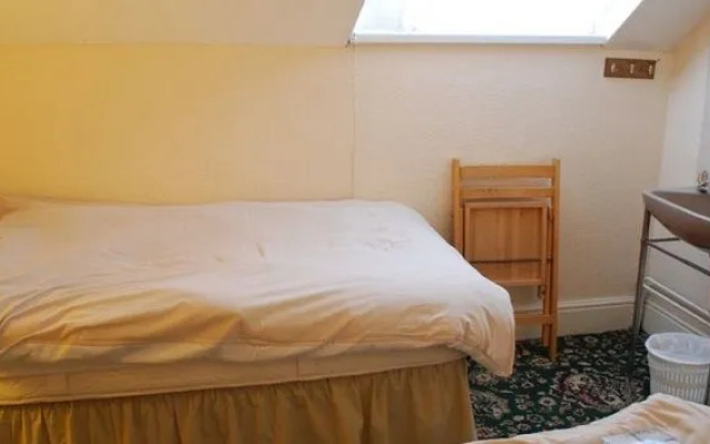 Mayville Guest House