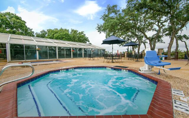Holiday Inn Club Vacations Hill Country Resort Canyon LK by IHG