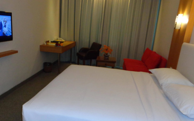 Grand Cikarang Hotel