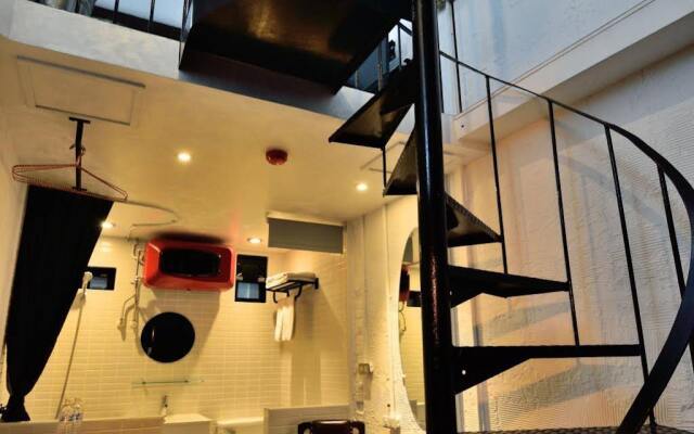 Zhengxing Yenping Apartment