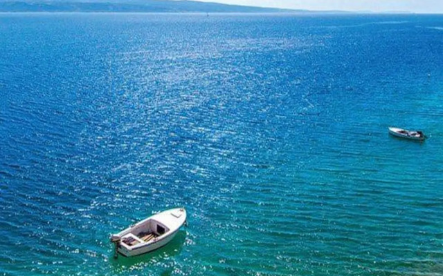 Apartment Stipic Omis - Three Bedroom Apartment With Terrace